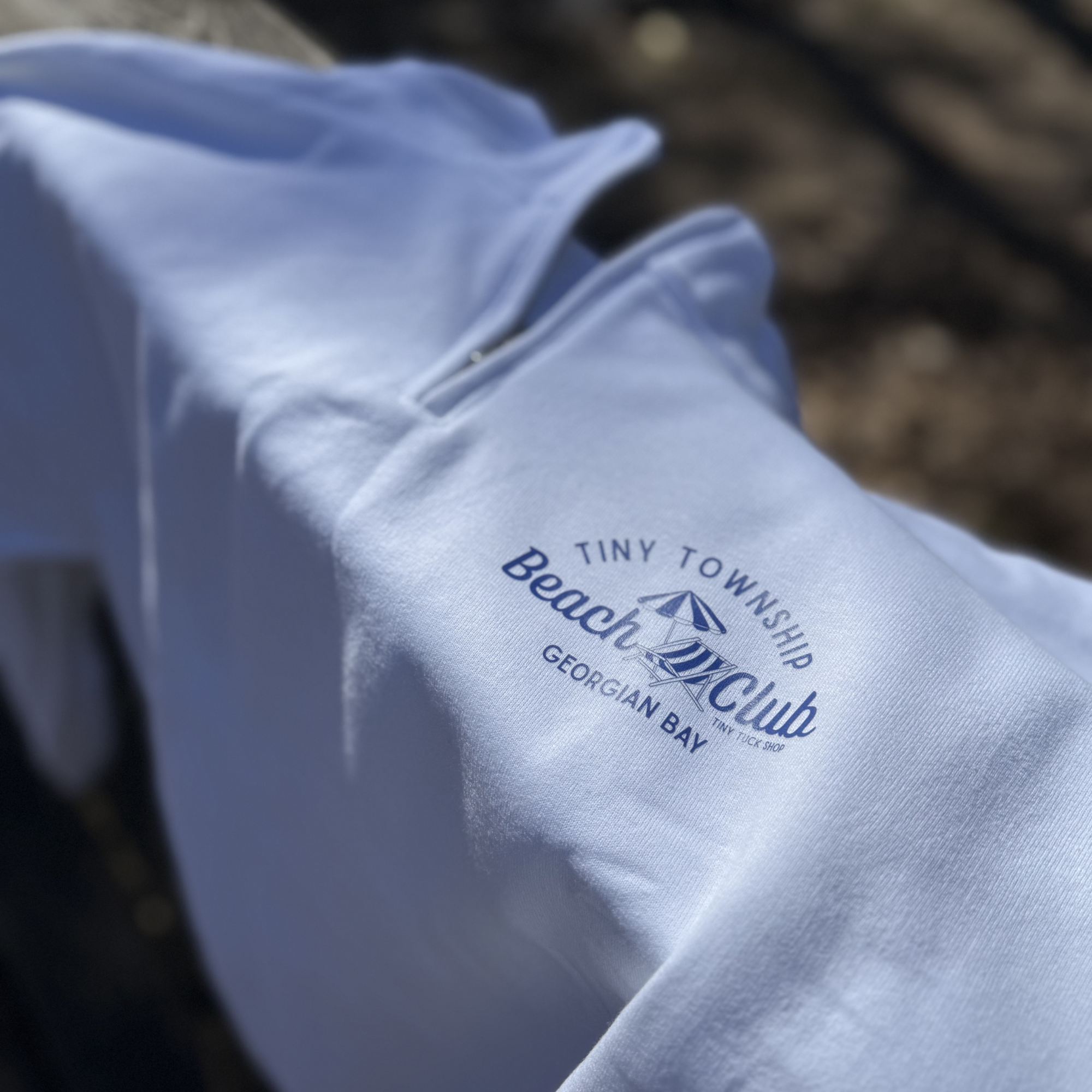 the beach club 1/4 zip